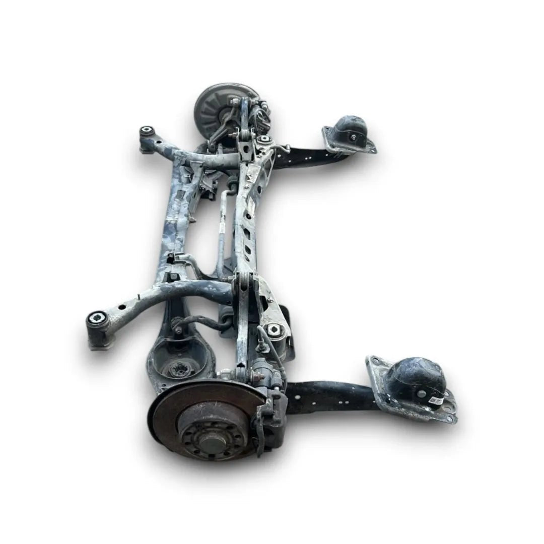 Assale posteriore Volkswagen Golf CD1 OEM 3Q0505235AH - F&P CRASH SRL - Ricambi Usati