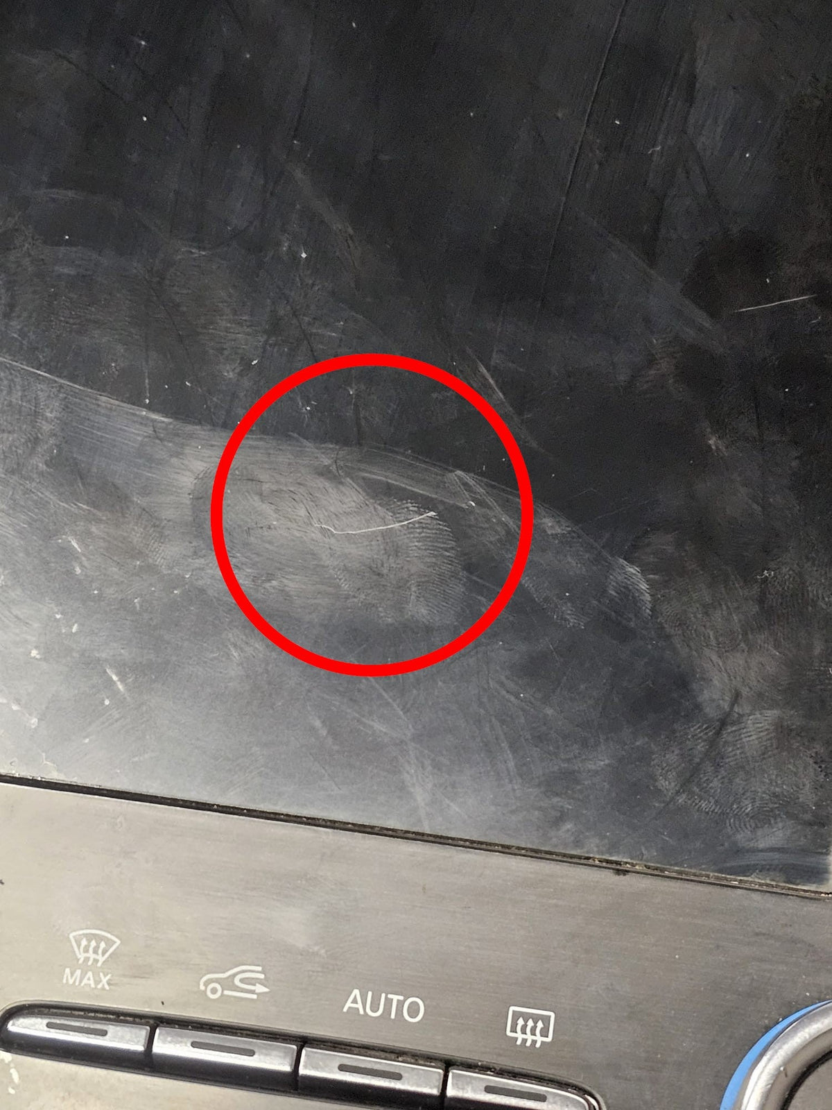 Autoradio / Navigatore + Comandi Clima Renault Megane IV Cod:681833236R (2015 - >) - F&P CRASH SRLS - Ricambi Usati