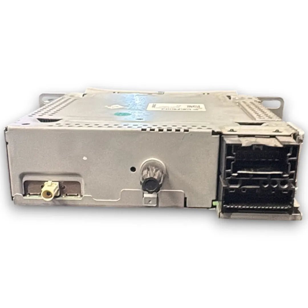 Autoradio Renault ZOE 2013–2020 OEM 281155830R - F&P CRASH SRL - Ricambi Usati