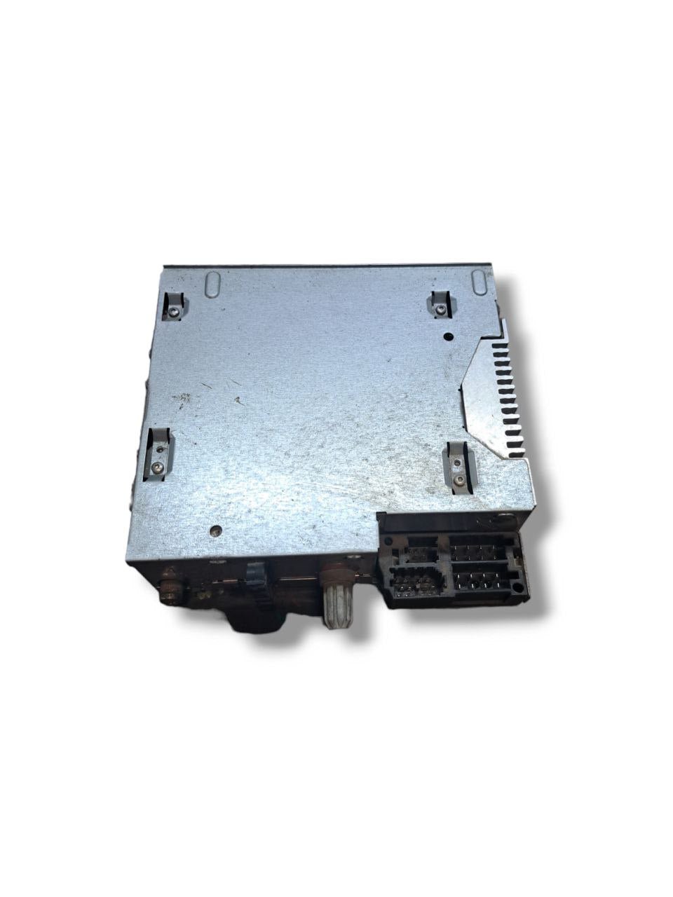 Autoradio Stereo Lettore CD Renault Clio III (2006) COD:8200401291 - F&amp;P CRASH SRLS - Ricambi Usati