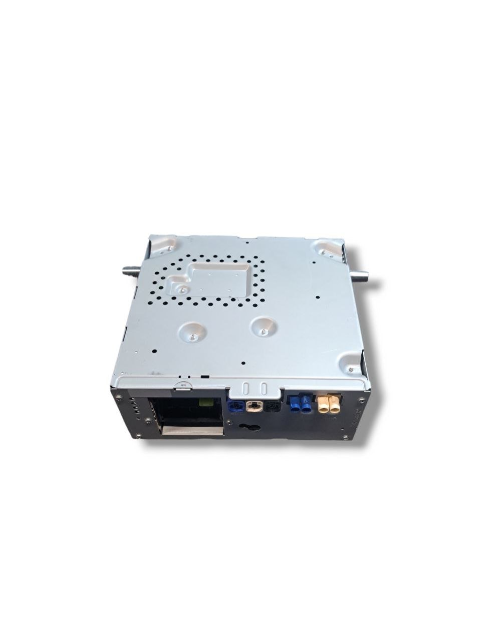 Autoradio stereo Mercedes - Benz Classe C W205 (2014>) COD:A2059001722 - F&P CRASH SRLS - Ricambi Usati