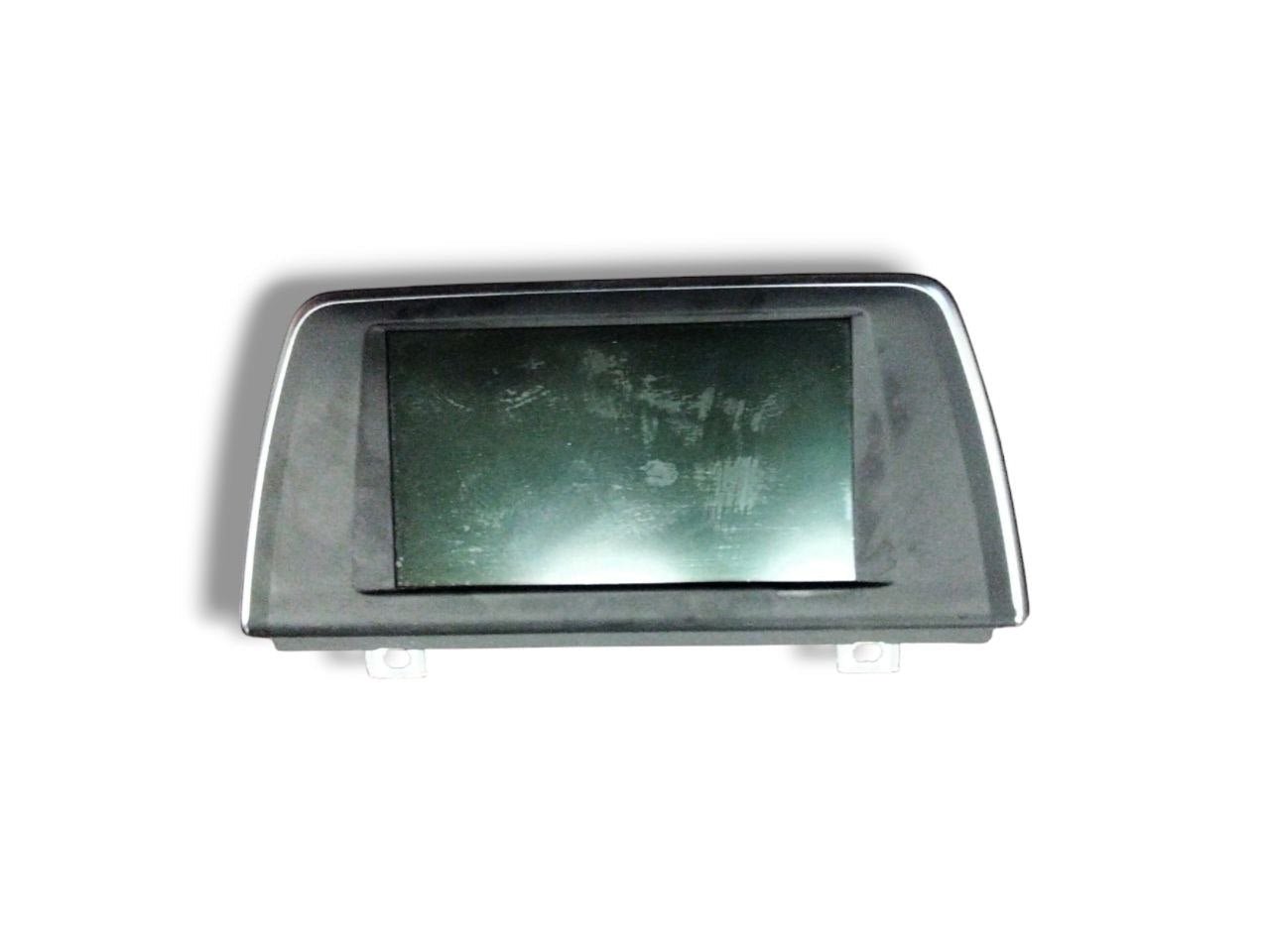 Autoradio / Stereo navigatore Dispaly Bmw serie 1 F48 ( 2015> ) cod.932212307 - F&P CRASH SRLS - Ricambi Usati