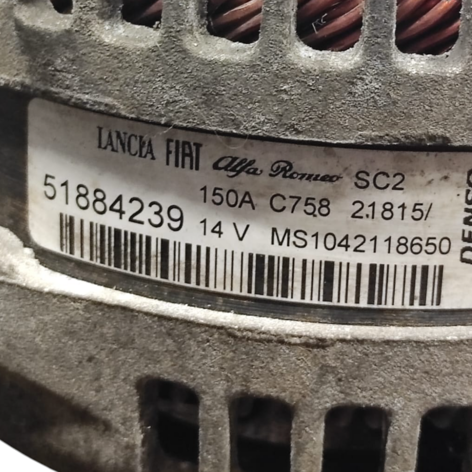 Alternator fiat 500x 1.4 bencinski koda: 51884239 (2014-)