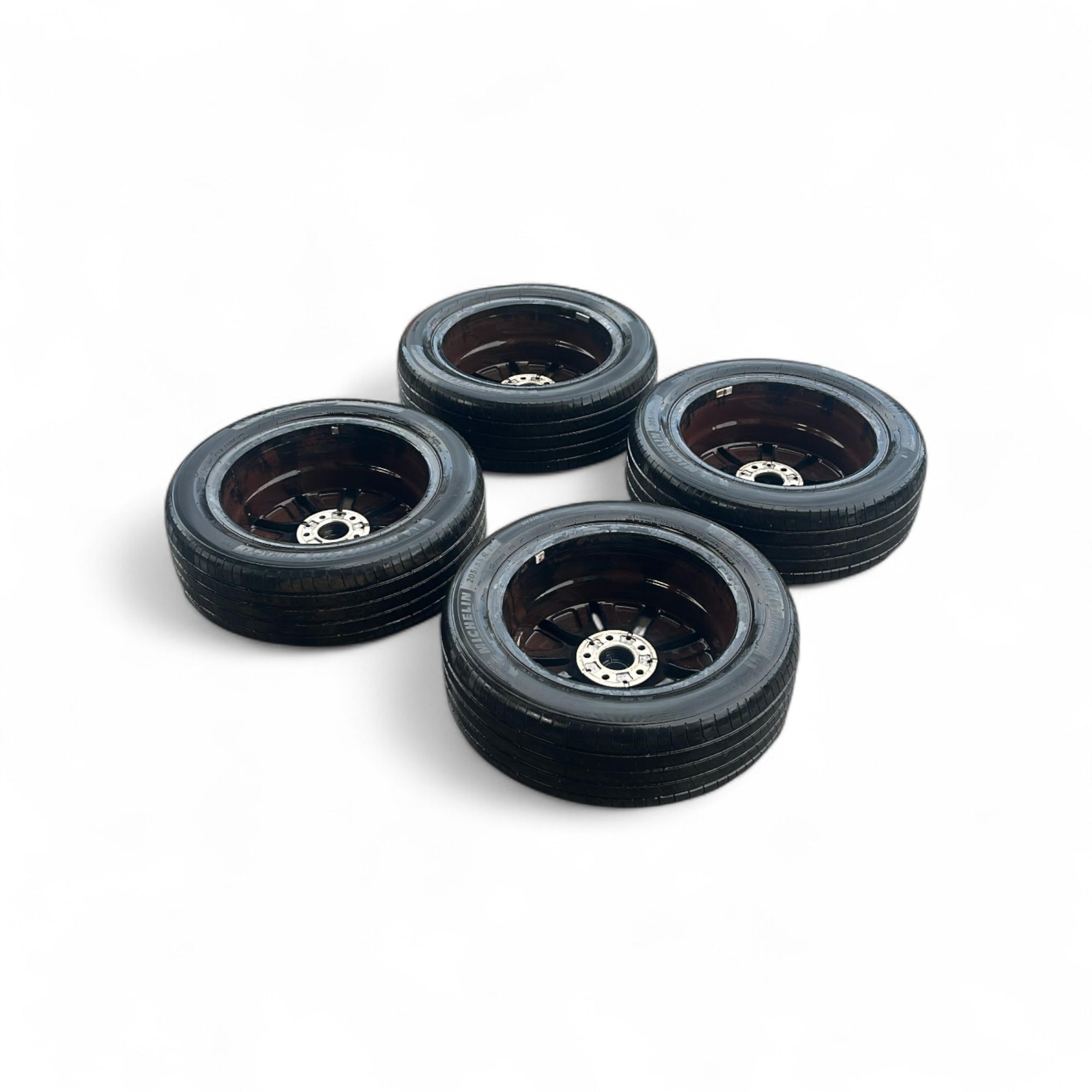 Set van 4 lichtmetalen velgen Mercedes Benz GLB (X247) cod.A1774010200 (5 gaten / 205 / 55 r17) (2019 > ) 