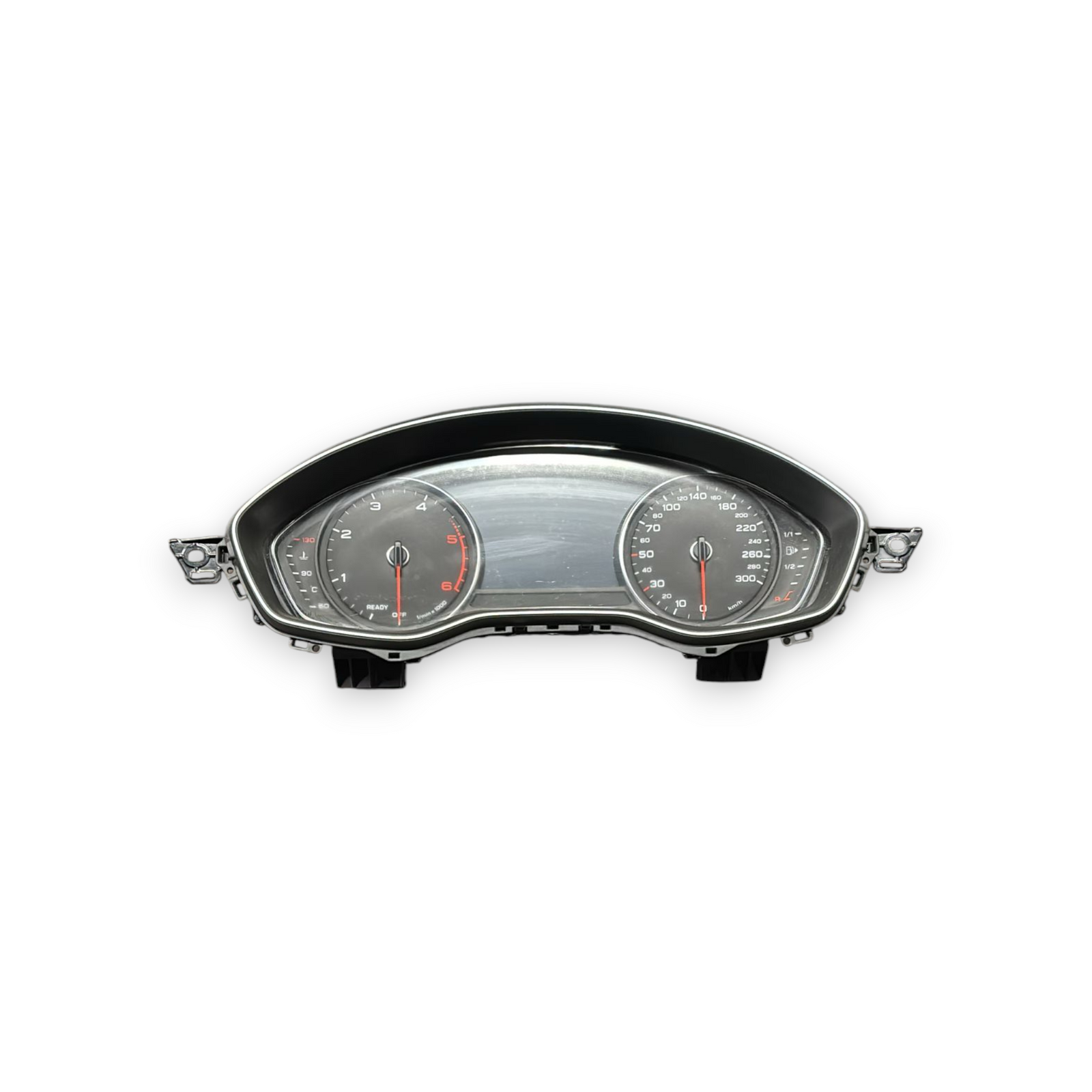 Tachometer / števec kilometrov audi a4 b9 2.0 dizel koda:5550104710 (2015-2024) 