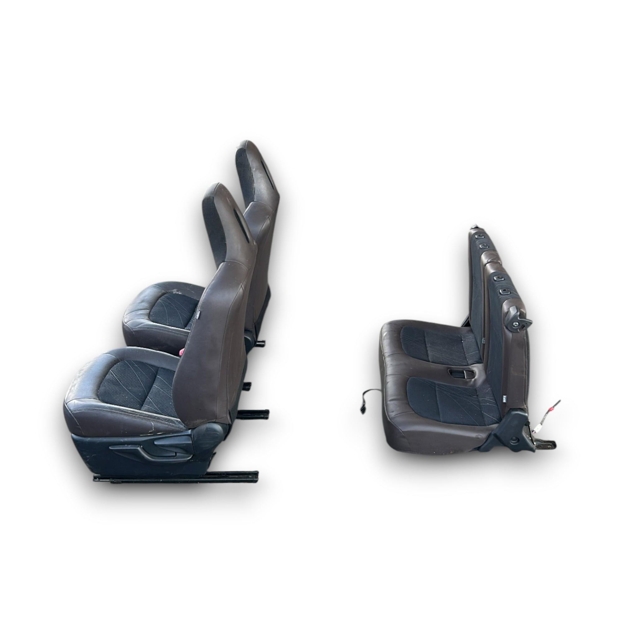 Toyota IQ (2008 > 2015) Polsterung / Sitze in braunem und schwarzem Leder und Stoff 