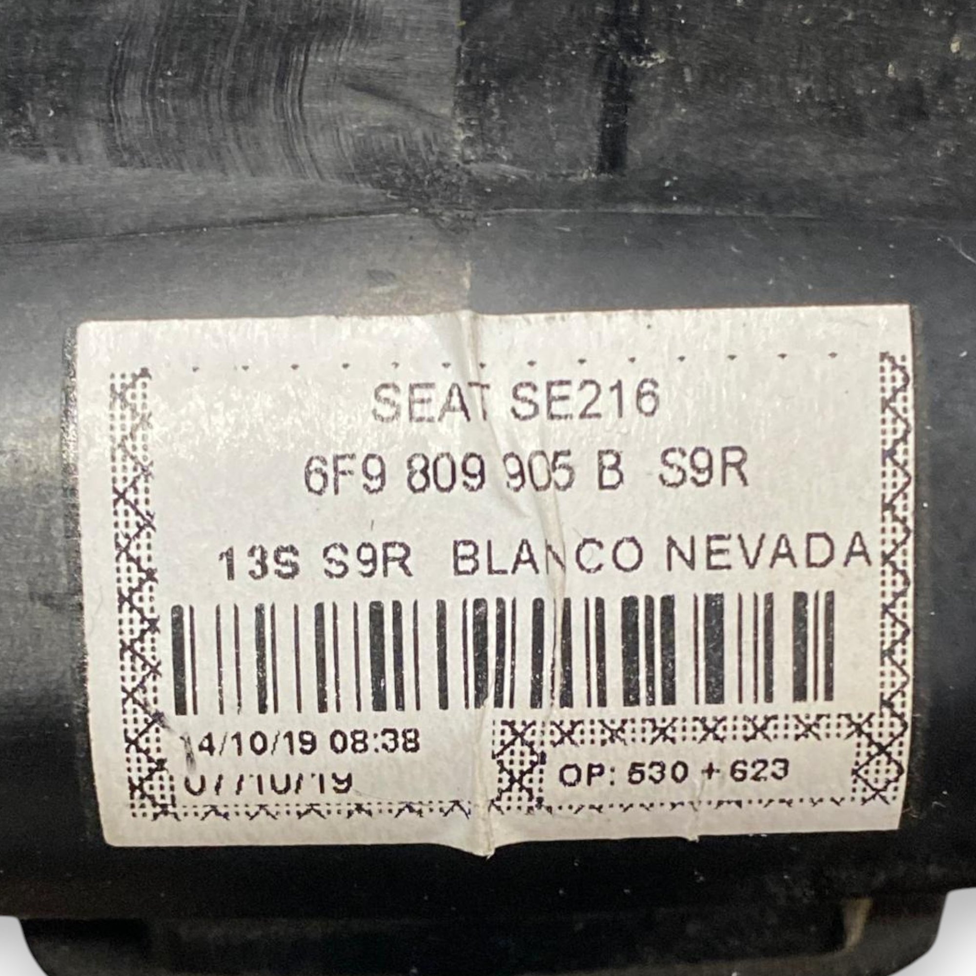 Tappo / sportello carburante Seat Arona (2017-) Cod: 6f9809905b