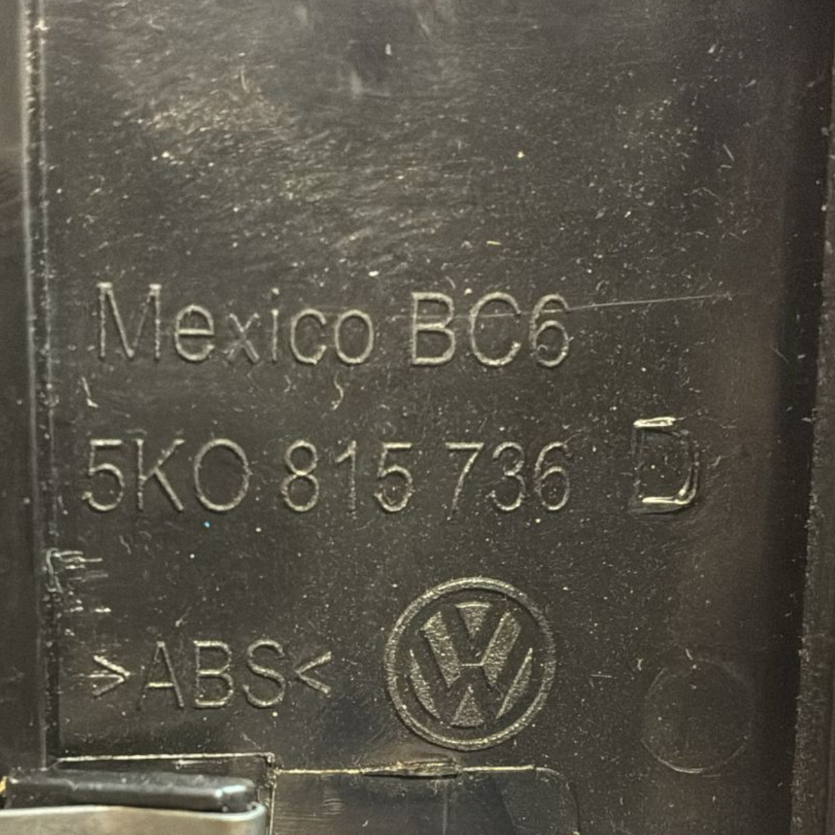 Bocchette aria centrali volkswagen golf 6 cod . 5k0815736 ( 2008 > 2012 ) più aggiunta 4 frecce
