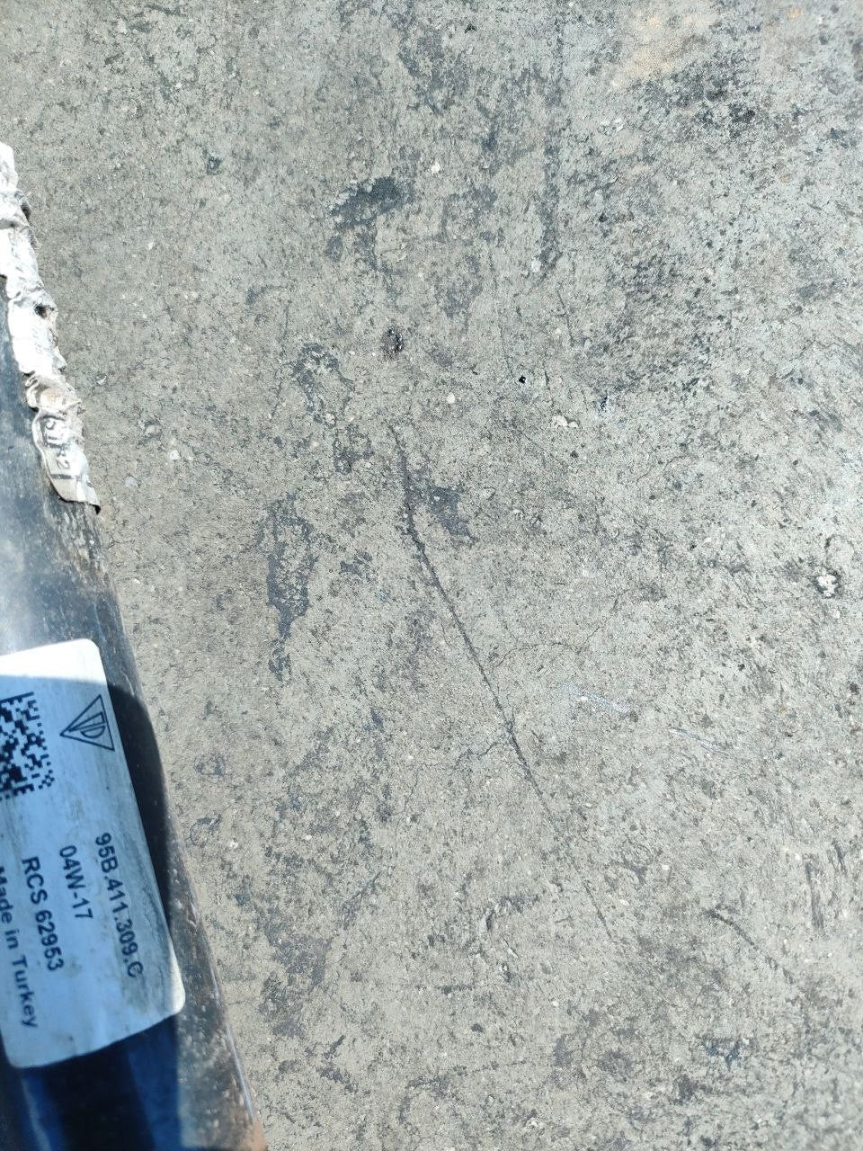 Barra antirollio stabilizzatrice anteriore Porsche Macan ( 95b ) 3.0 s-diesel cod 95b411309c - F&P CRASH SRLS - Ricambi Usati