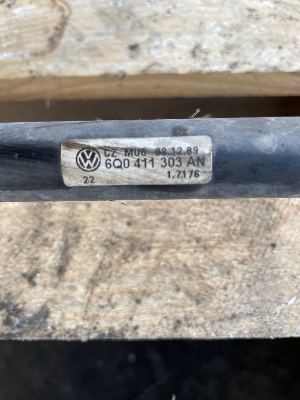 Barra stabilizzatrice anteriore Volkswagen Polo 6R /. Seat Ibiza 1.2 benzina - F&P CRASH SRLS - Ricambi Usati