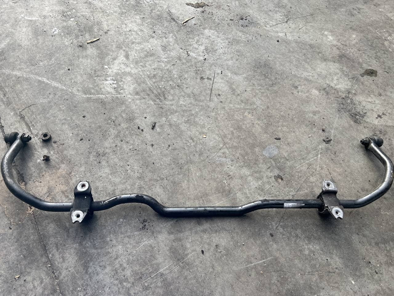 Barra stabilizzatrice Volkswagen Touran 1.9 tdi 77kw cod 1k0411303am - F&P CRASH SRLS - Ricambi Usati