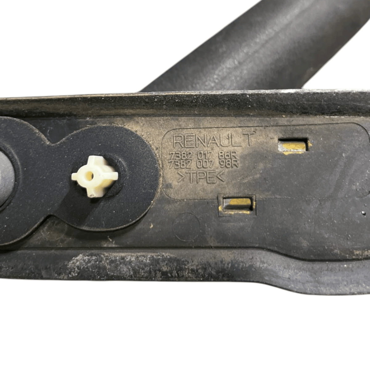 Barre porta tutto / porta pacchi longitudinali Renault Clio IV SW cod.738201786R (2012 - 2021) - F&P CRASH SRLS - Ricambi Usati