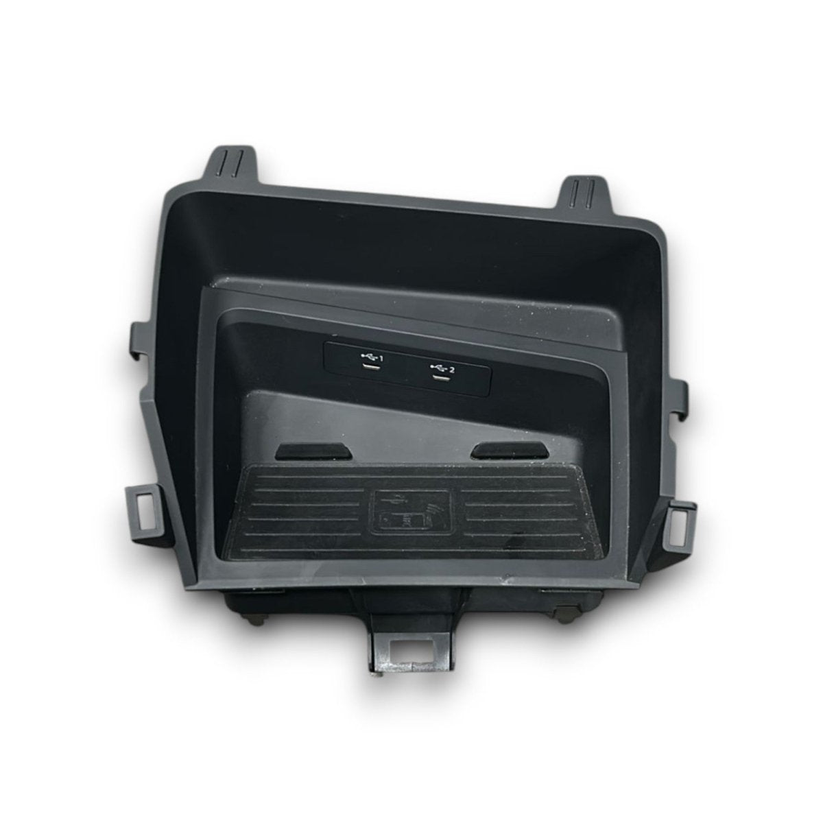 Base ricarica wireless audi a3 8y cod:8Y1864131A (2021 &gt;) - F&amp;P CRASH SRLS - Ricambi Usati