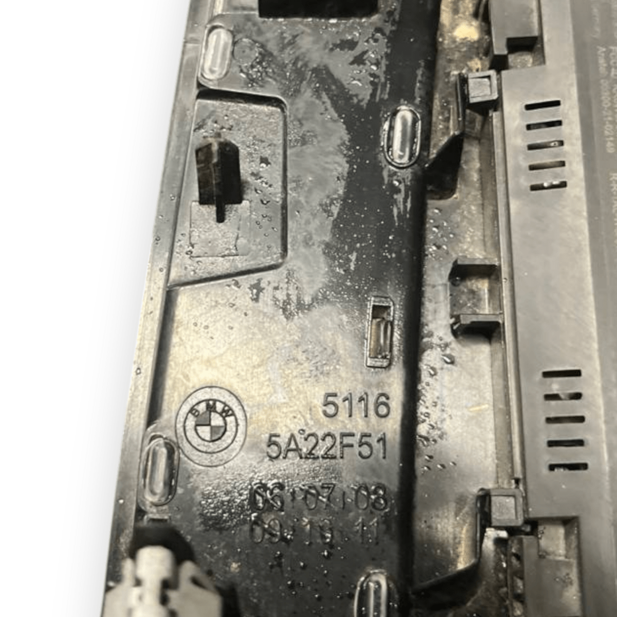 Base Ricarica Wireless + Centralina Bmw X1 U11 (2022 - ) cod: 5A22F51 - F&P CRASH SRLS - Ricambi Usati