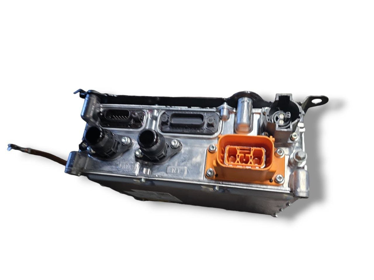 Batteria Mercedes - Benz Classe B W247 1.5 Diesel (2019>) Cod : A0009006520 - F&P CRASH SRLS - Ricambi Usati