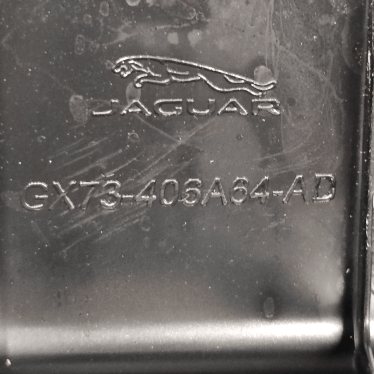 Batti Cofano Jaguar XE COD: GX73406A64AD (2016) - F&P CRASH SRLS - Ricambi Usati