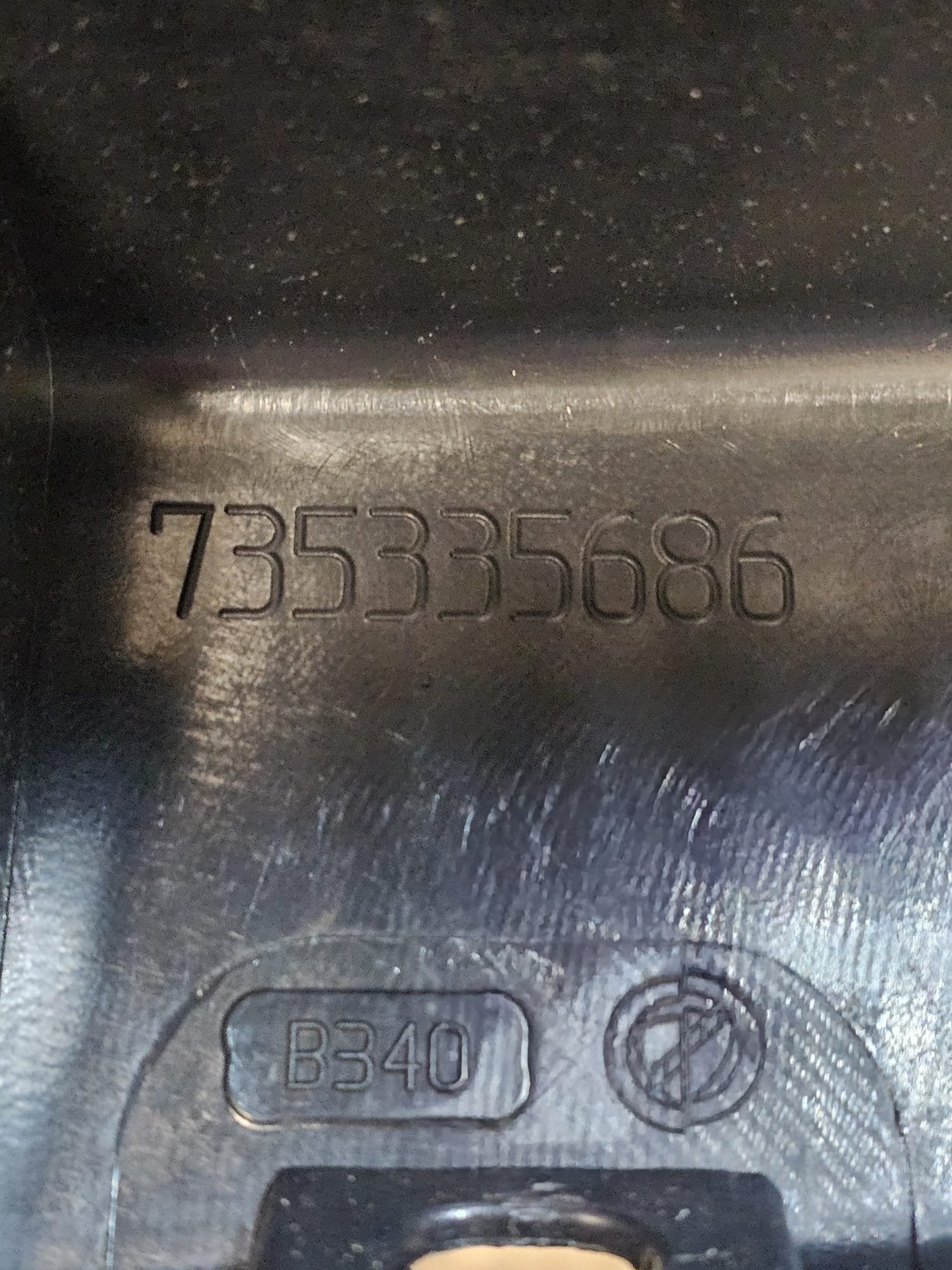 Batticofano / Modanatura Interna Bagagliaio Fiat Punto EVO Cod:735335686 (2012 - 2018) - F&P CRASH SRLS - Ricambi Usati