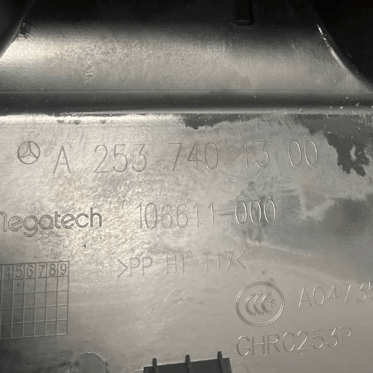 Batticofano / Rivestimento Bagagliaio posteriore Mercedes - Benz Glc C253 (2015 al 2022) cod: A2537401300 - F&P CRASH SRLS - Ricambi Usati