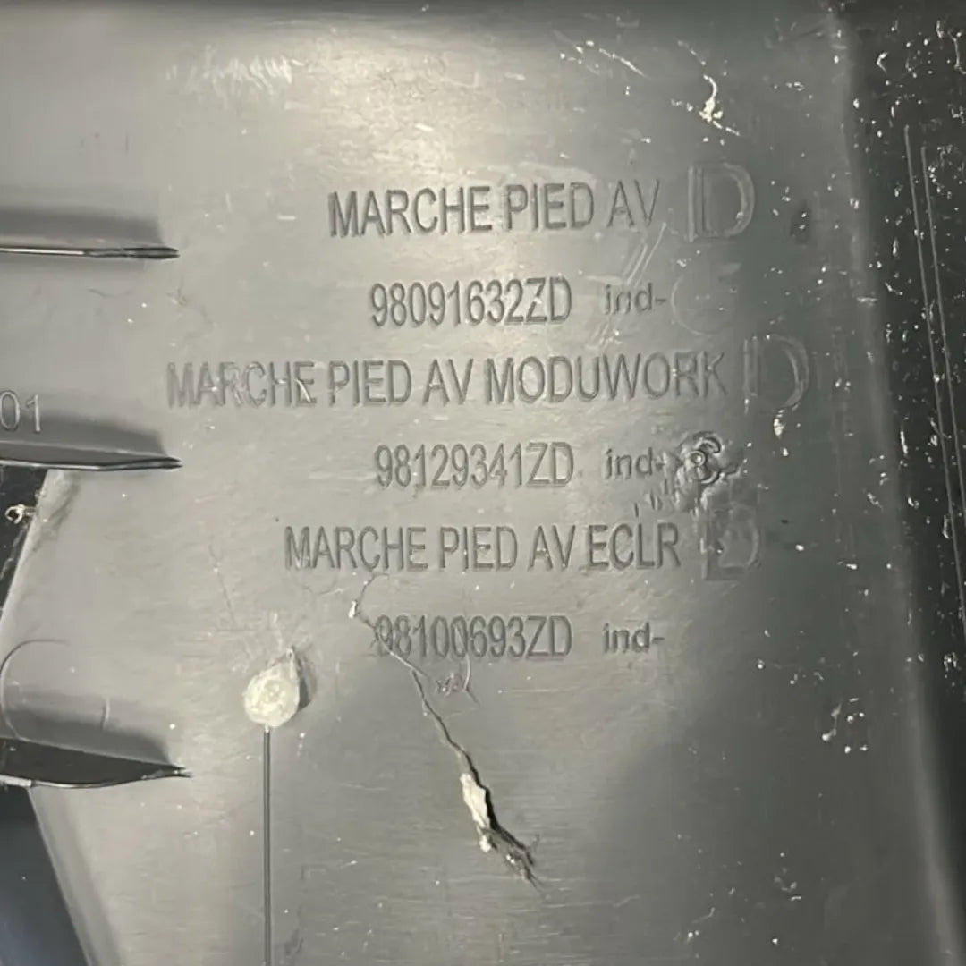 Battitacco anteriore destra Peugeot Expert Furgone 4ª Serie OEM 9834363180 - F&P CRASH SRL - Ricambi Usati