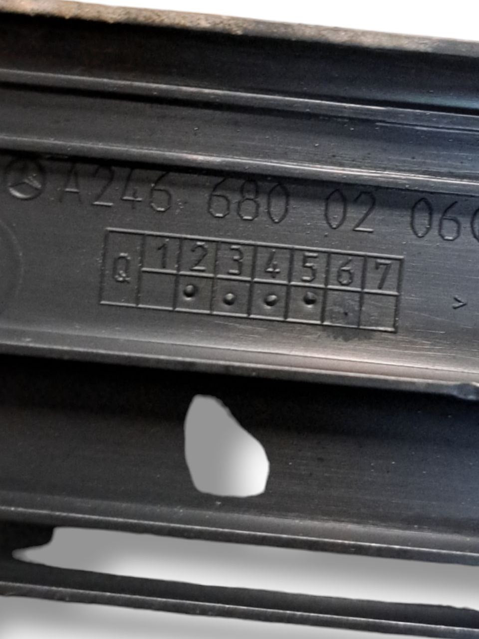 Battitacco anteriore Destro (dx) Mercedes Classe B W246 (2012 - 2018) COD:A2466800206 - F&P CRASH SRLS - Ricambi Usati