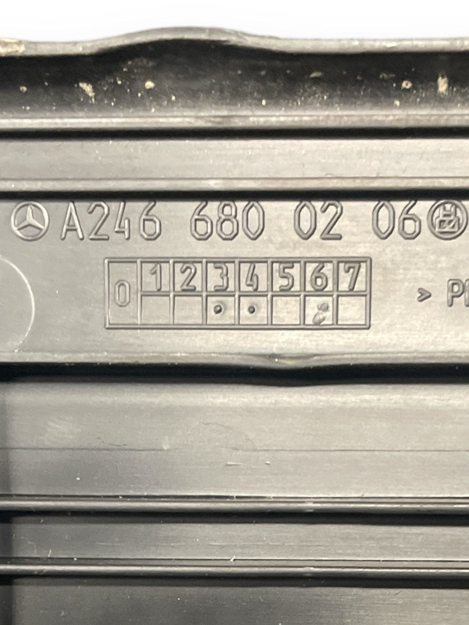 Battitacco anteriore destro Mercedes Classe B W246 cod:A2466800206 (2011 - 2018) - F&P CRASH SRLS - Ricambi Usati