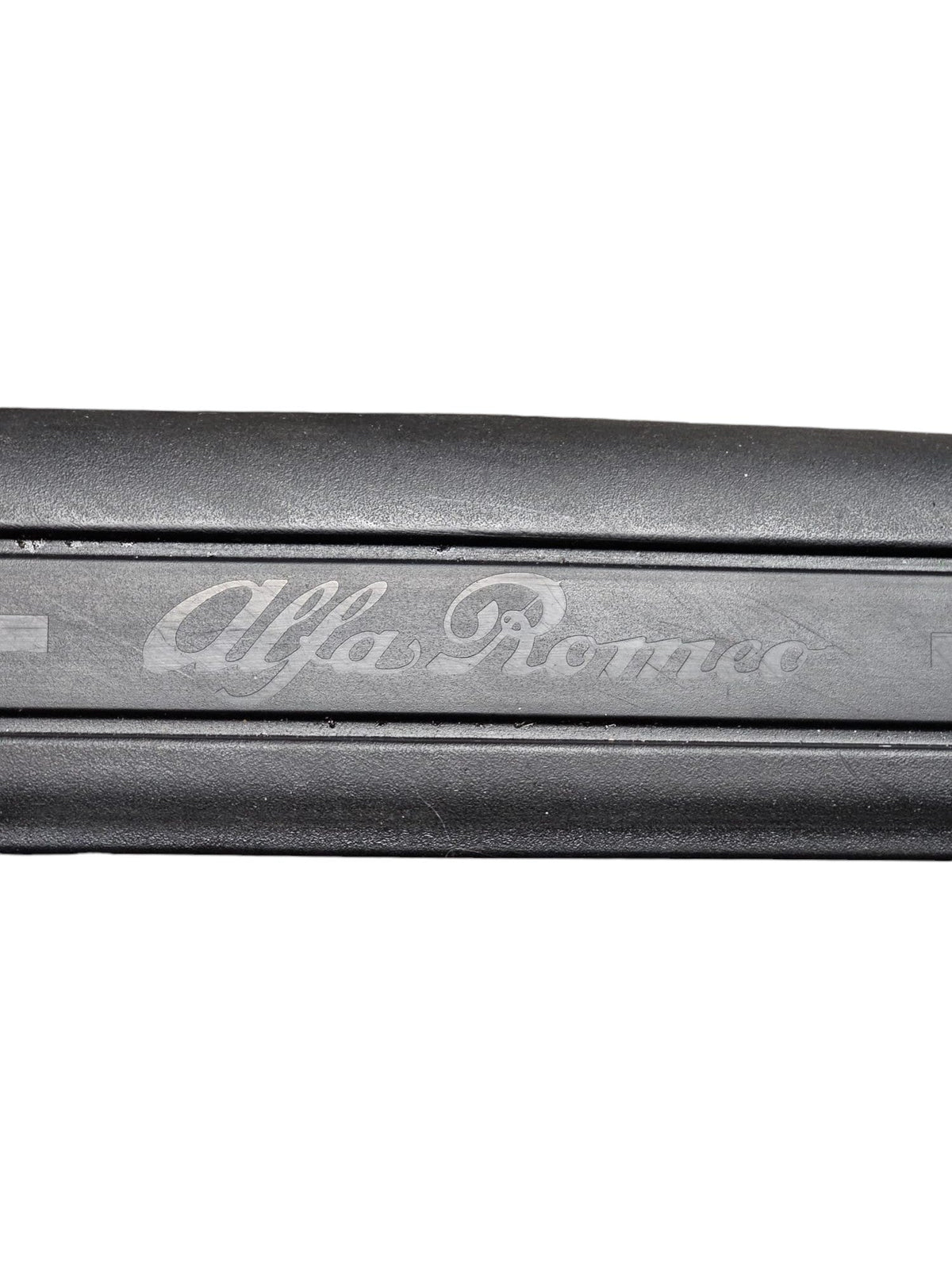 Battitacco Anteriore Sinistro Alfa Romeo Giulietta Cod:18071351 / 156078880 (2010 - 2020) - F&P CRASH SRLS - Ricambi Usati