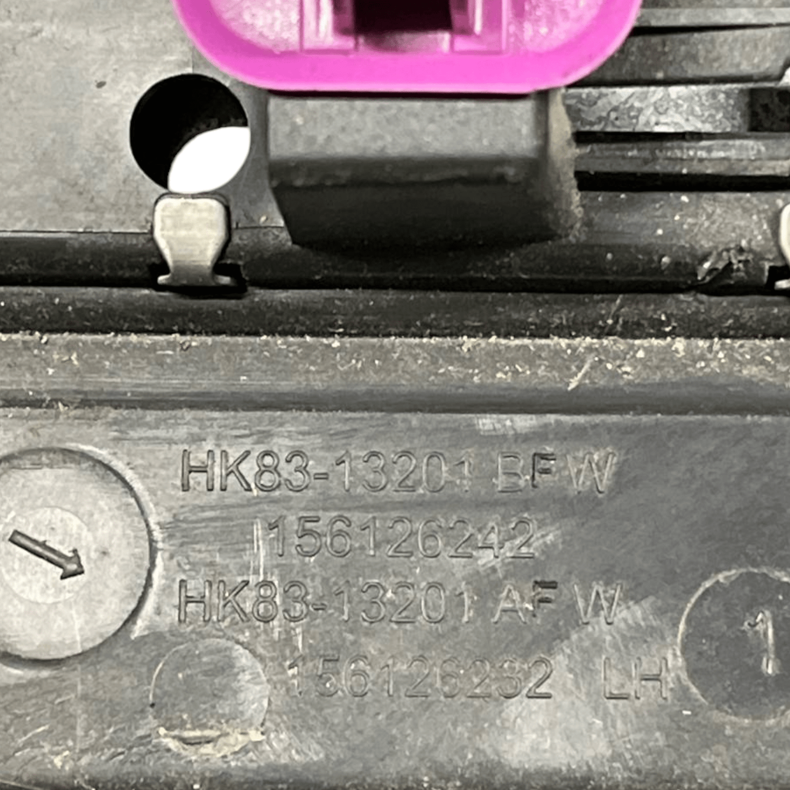 Battitacco Anteriore Sinistro Jaguar F - Pace X761 cod.HK83 - 13201BF (2016 - >) - F&P CRASH SRLS - Ricambi Usati