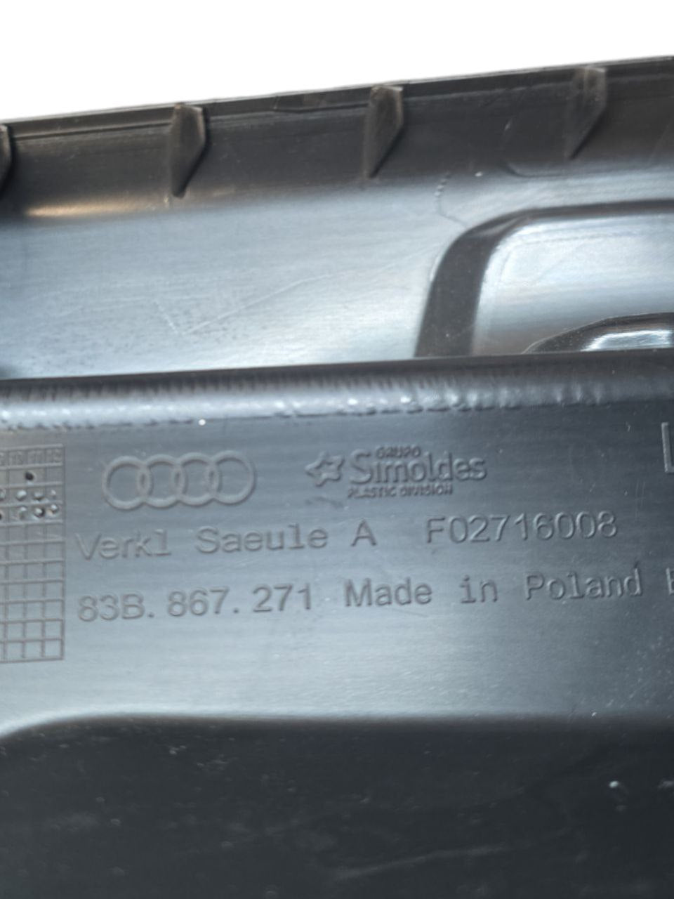 BATTITACCO SINISTRO AUDI Q3 F3 (2018>) Cod : 83B867271 - F&P CRASH SRLS - Ricambi Usati