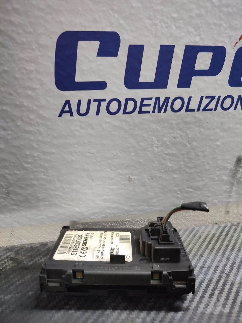 Blocchetto accensione elettrico / Lettore scheda RENAULT SCENIC II serie cod: s118539002a - F&amp;P CRASH SRLS - Ricambi Usati