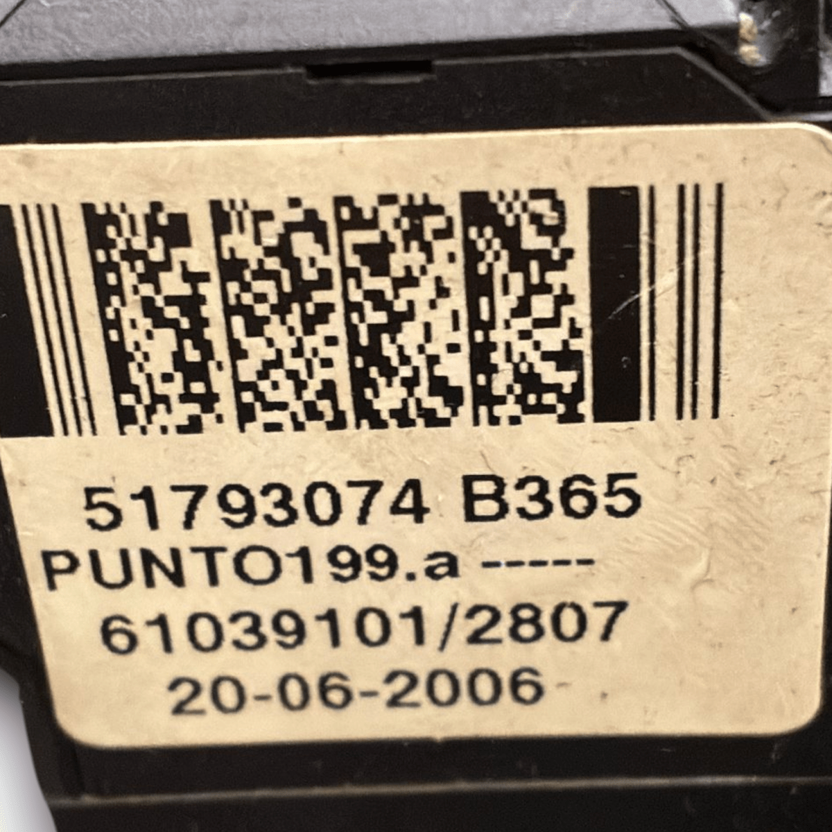 Blocchetto accensione fiat grande punto cod : 51793074 (2005 - 2018) - F&P CRASH SRL - Ricambi Usati