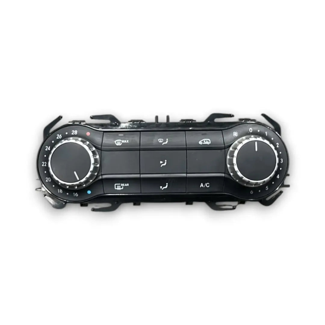 Blocco comando climatizzazione Mercedes-Benz Classe A W176 OEM A2469000715 - F&P CRASH SRL - Ricambi Usati