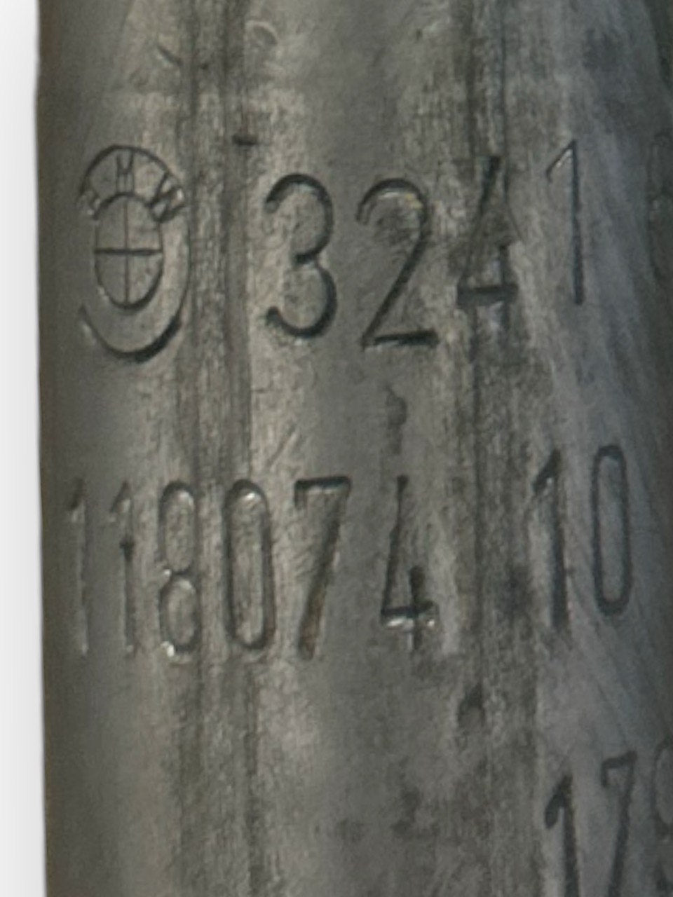 BMW Serie 5 (E60) 3.0 Diesel (2003 > 2010) cod.11807410 Tubo Idroguida / Servosterzo - F&P CRASH SRLS - Ricambi Usati