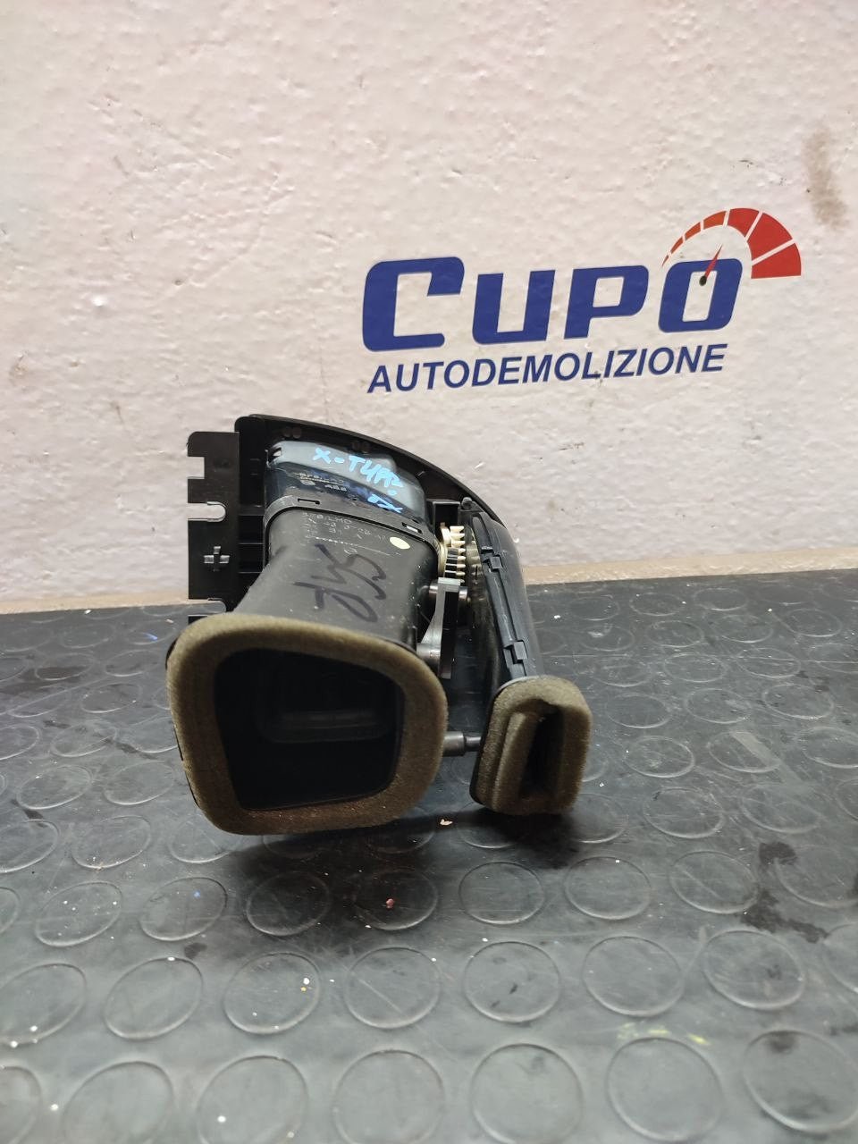 Bocchetta Areazione Cruscotto lato destro JAGUAR X-TYPE 3.0 B cod: 1X436727AF - F&P CRASH SRLS - Ricambi Usati