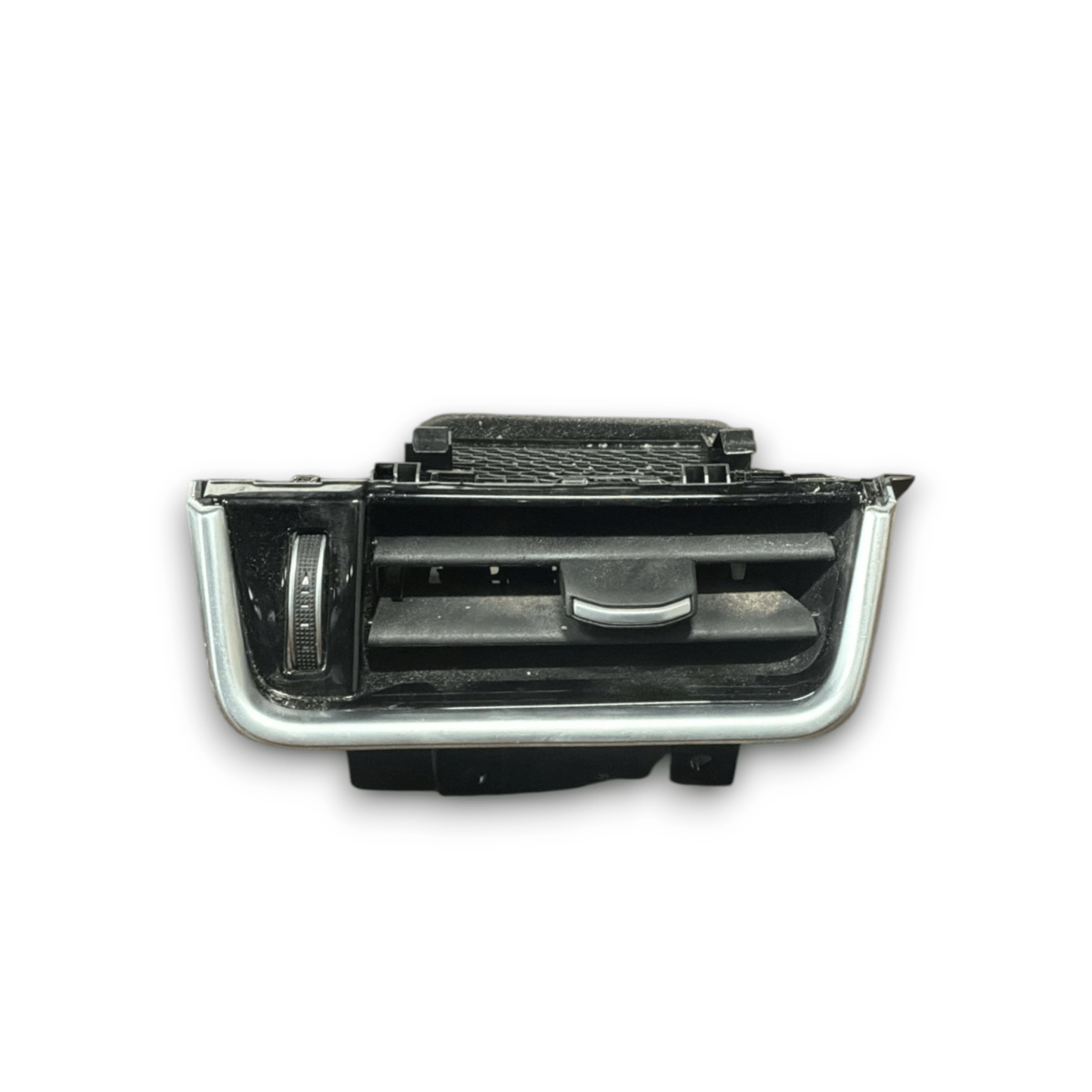 Bocchetta aria anteriore destra land rover evoque L551 cod : k8d2 - 018b08 (2011 - 2018) - F&amp;P CRASH SRL - Ricambi Usati
