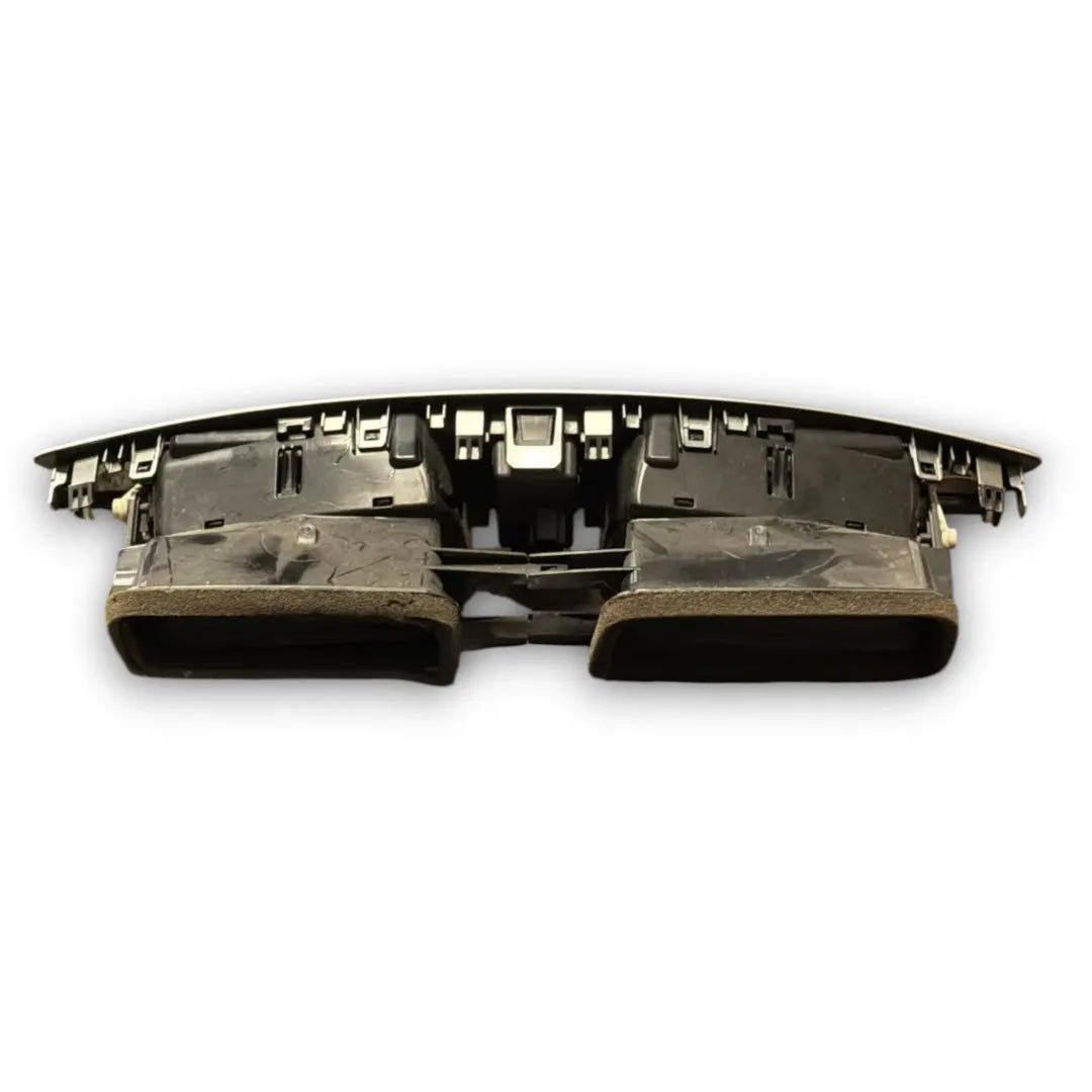 Dettaglio Bocchetta aria centrale cruscotto Renault Scenic 3ª Serie 2009–2013 OEM 682609555R - foto 2