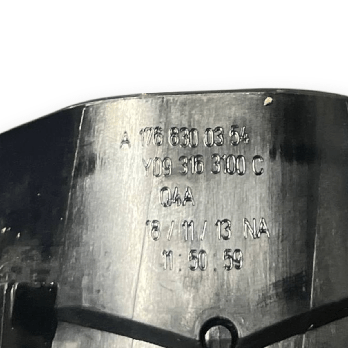 Bocchetta Aria Centrale Mercedes - Benz Classe A W176 (2012 al 2018) cod: A1768300354 - F&P CRASH SRLS - Ricambi Usati