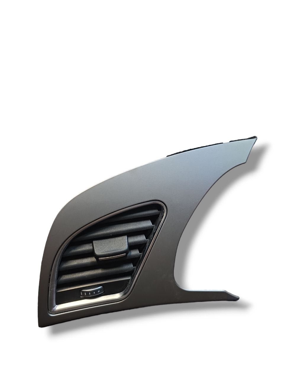 Bocchetta Aria Condizionata Sinistra Audi A5 8T (2011 - 2016) Cod : 8T1820901H - F&P CRASH SRLS - Ricambi Usati