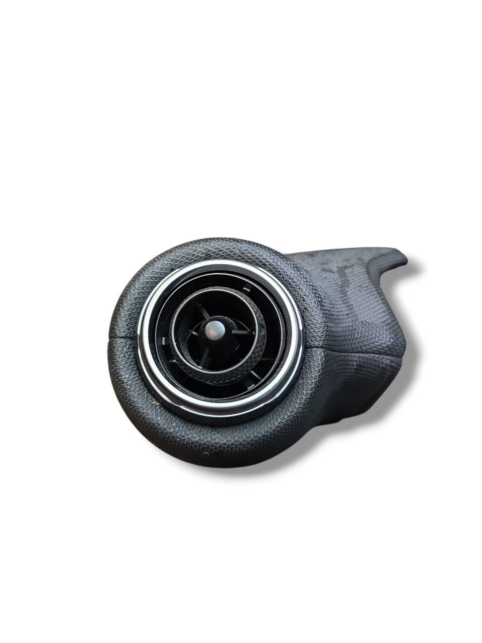 Bocchetta Aria Condizionata Sinistra + Rivestimento / Modanatura Interna Nissan Juke II ( 2019 > ) Cod : 684106PE1A - F&P CRASH SRLS - Ricambi Usati