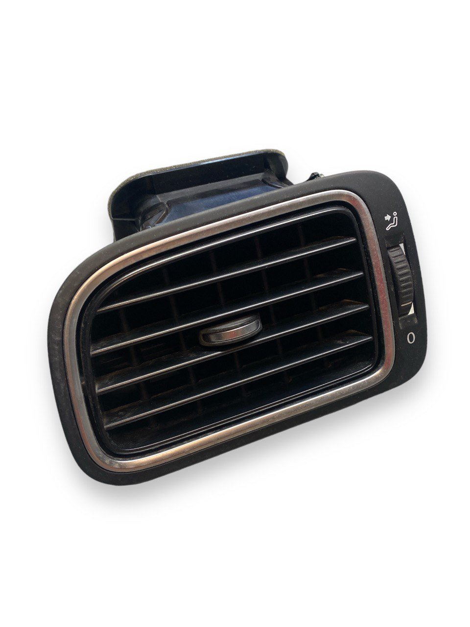 Bocchetta aria condizionata sinistra Volkswagen Polo 6R (2014 ) cod. 6RF819703 - F&P CRASH SRLS - Ricambi Usati