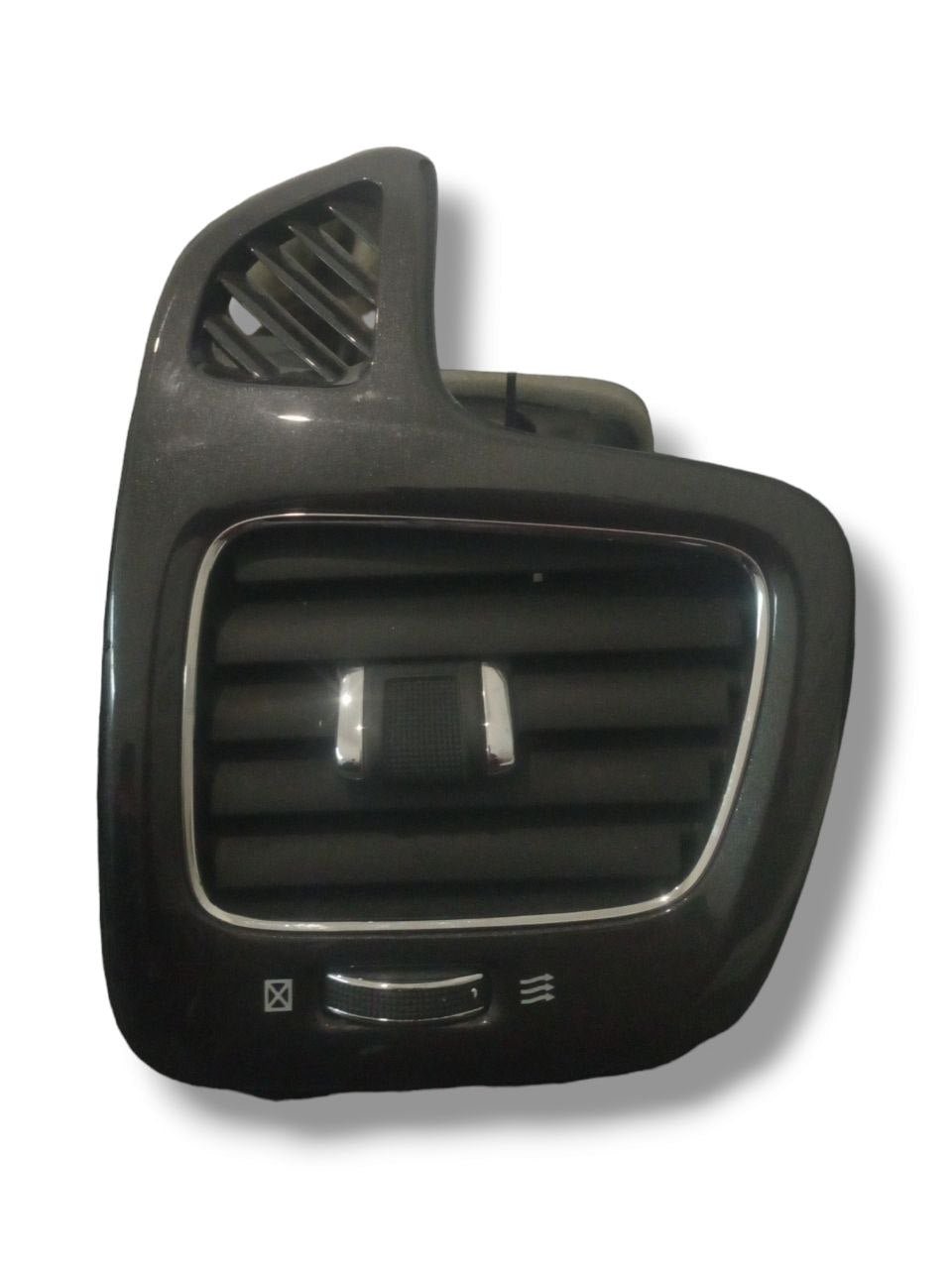 Bocchetta Aria Cruscotto destro (dx) Jeep Compass cod: 5UT64TRMA - F&P CRASH SRLS - Ricambi Usati