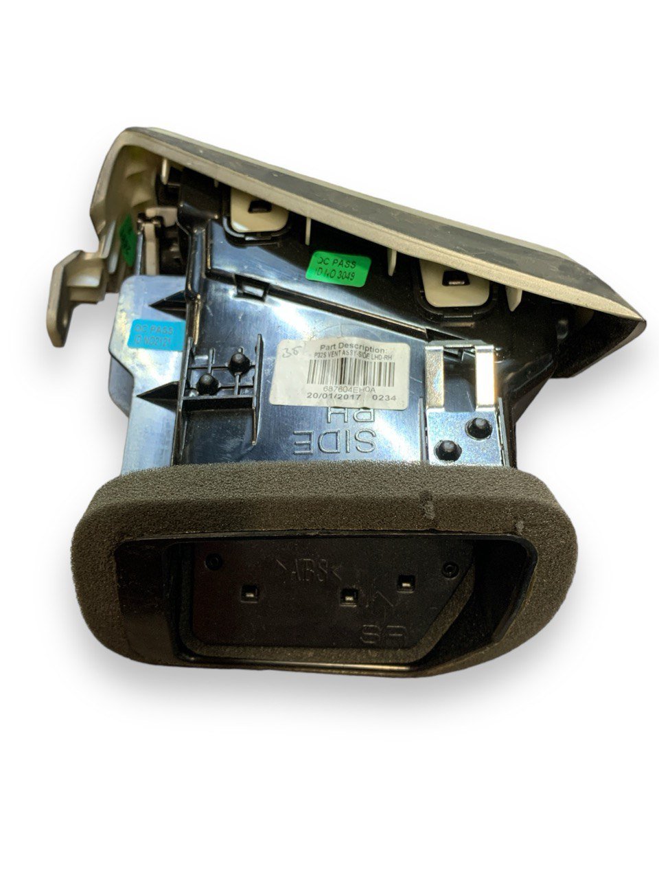 Bocchetta Aria Cruscotto Destro Dx Lato Passeggero Nissan Qashqai J11 (2017) cod.687604ea0a - F&P CRASH SRLS - Ricambi Usati