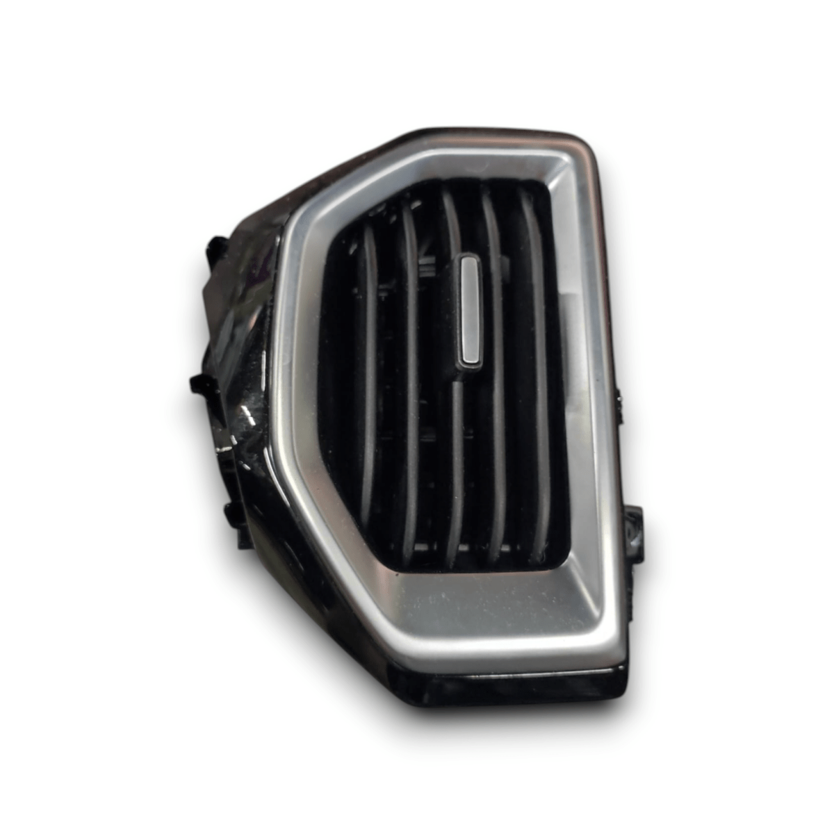 Bocchetta aria cruscotto destro emc wave 3 (2020 - ) - F&amp;P CRASH SRLS - Ricambi Usati