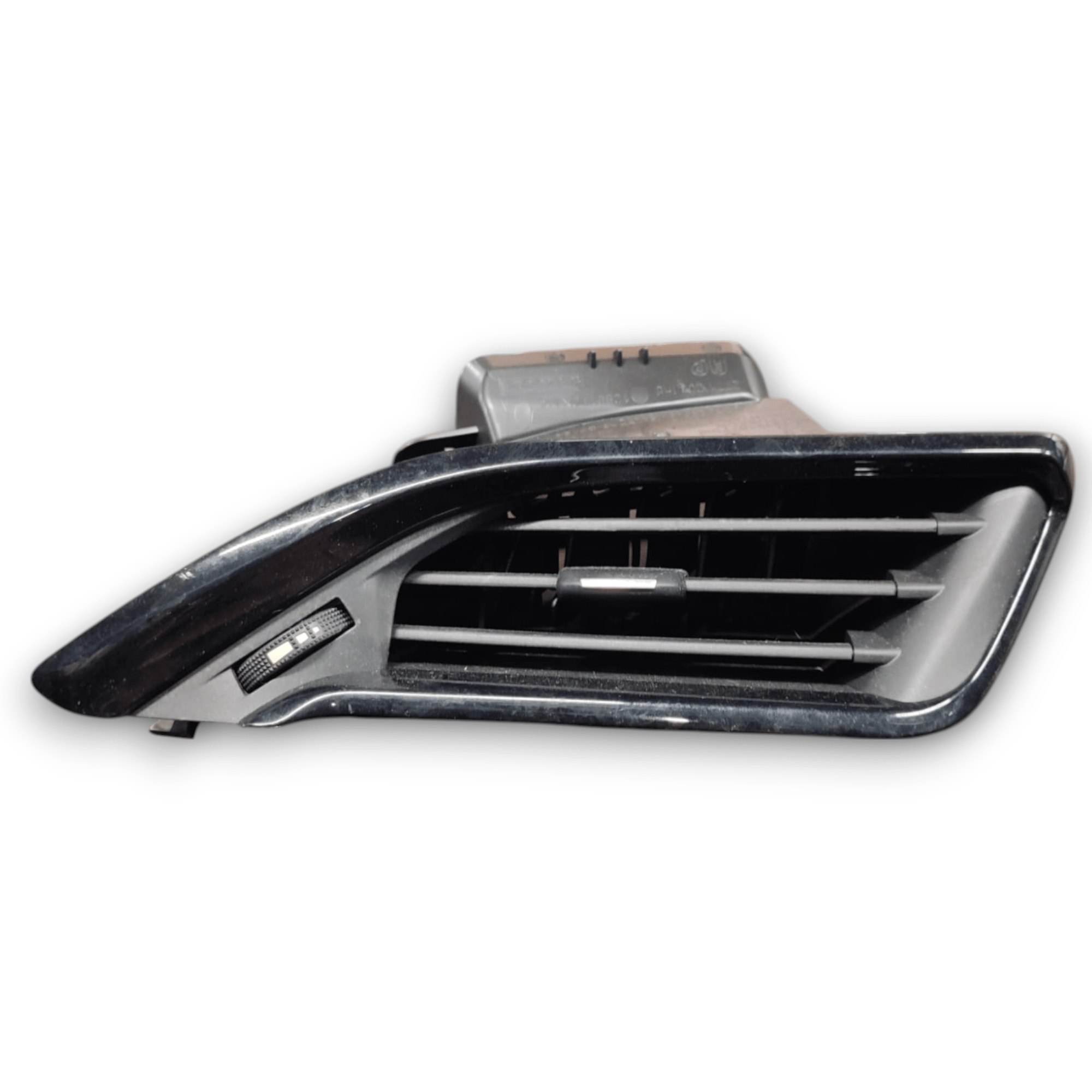 Bocchetta Aria Cruscotto Destro Peugeot 208 COD: 9673131677 (2012 - 2019) - F&P CRASH SRLS - Ricambi Usati