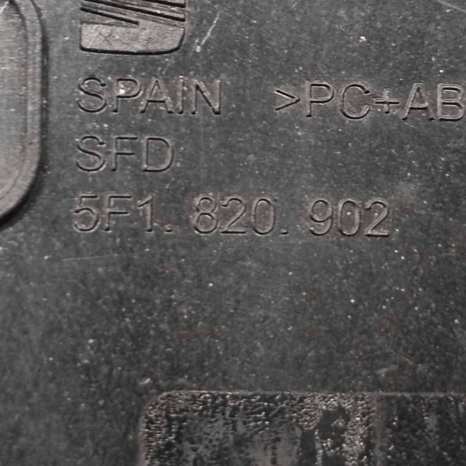 Bocchetta Aria Cruscotto Destro Seat Leon COD: 5F1820902 (2013 - 2019) - F&P CRASH SRLS - Ricambi Usati