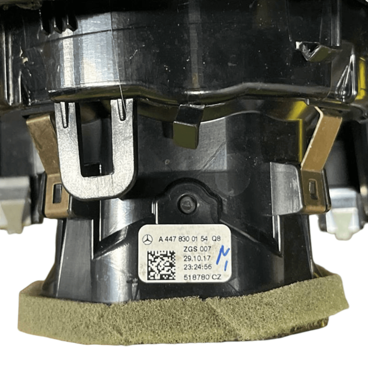 Bocchetta aria cruscotto laterale sinistra Mercedes Classe V W447 cod.A4478300154 (2019 - >) - F&P CRASH SRLS - Ricambi Usati