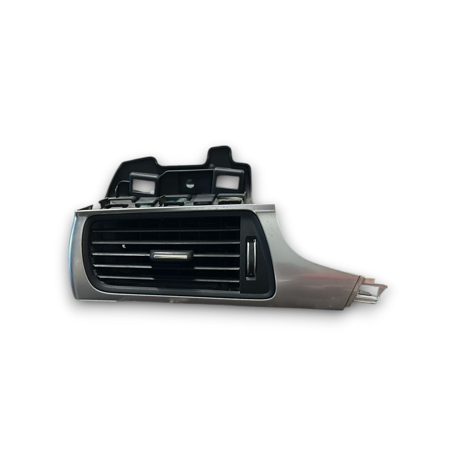 Bocchetta Aria Cruscotto lato Sinistro Audi A6 C7 cod:4G1820901 (2011 > 2018) - F&P CRASH SRLS - Ricambi Usati