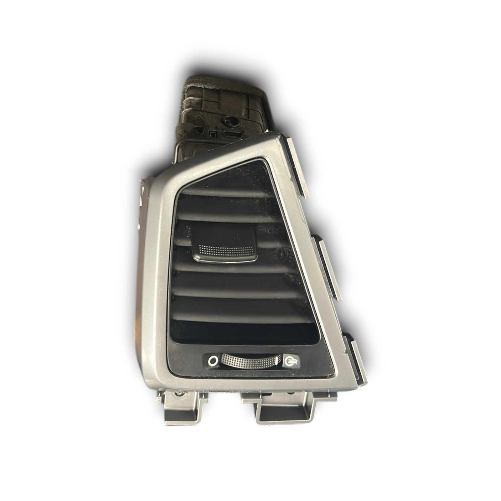 Bocchetta Aria Cruscotto Sinistra Hyundai Tucson cod.97480 - D7000 (2015 > 2018) - F&P CRASH SRLS - Ricambi Usati