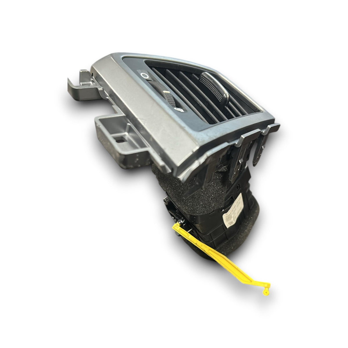 Bocchetta Aria Cruscotto Sinistra Hyundai Tucson cod.97480 - D7000 (2015 > 2020) - F&P CRASH SRLS - Ricambi Usati