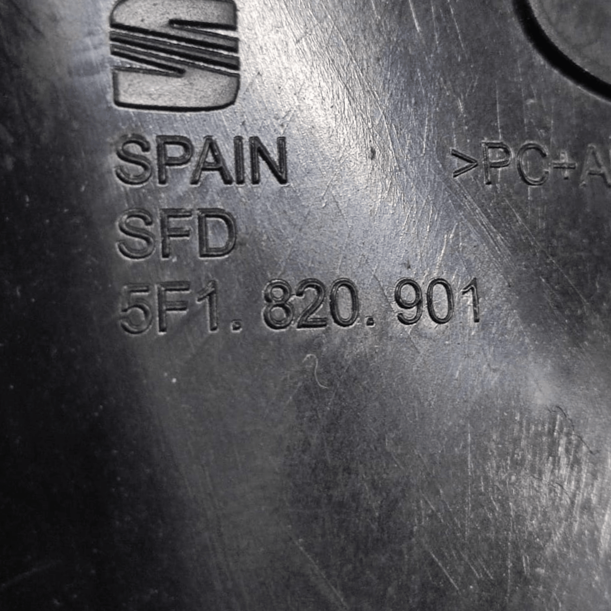 Bocchetta Aria Cruscotto Sinistro Seat Leon COD: 5F1820901 (2013 - 2019) - F&P CRASH SRLS - Ricambi Usati