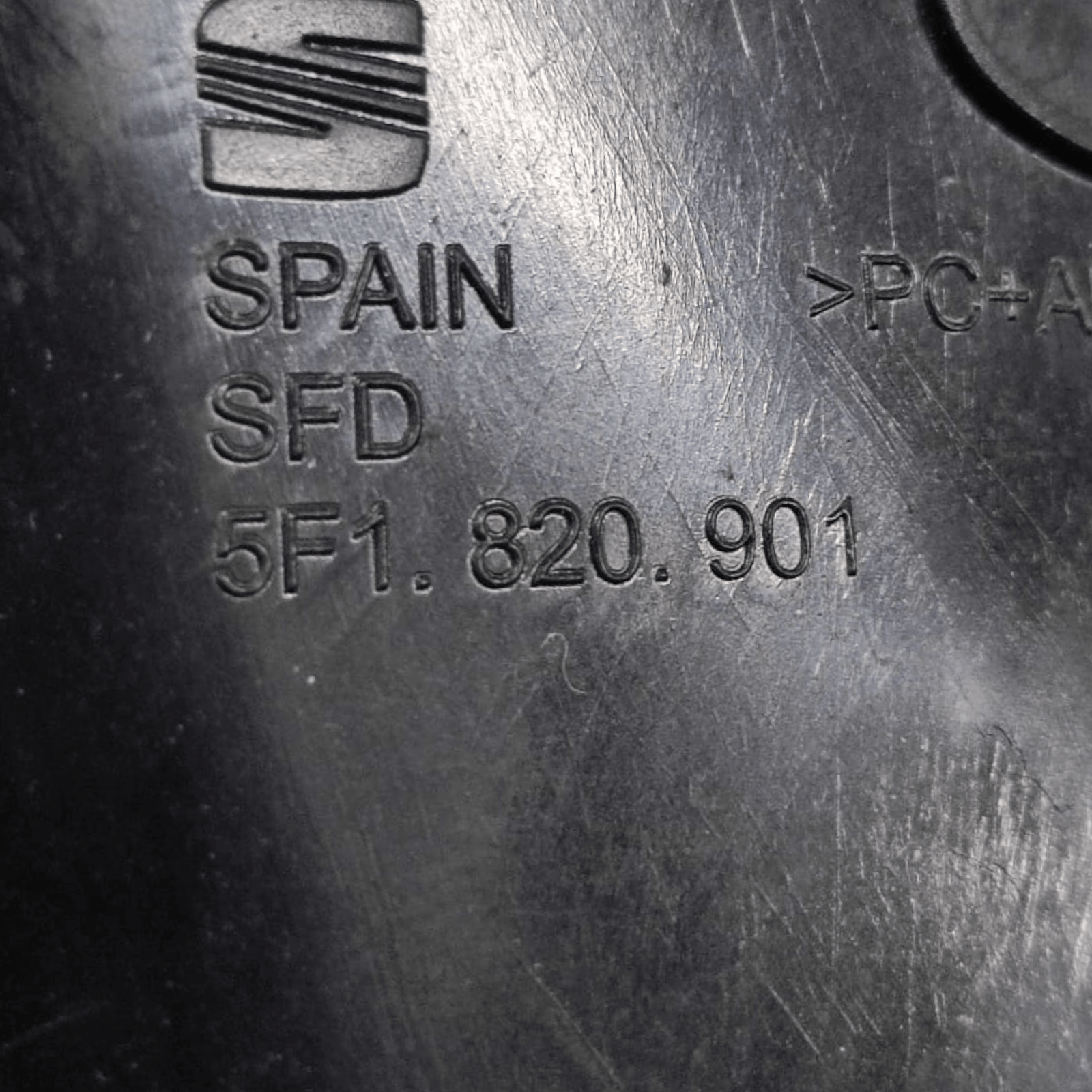 Bocchetta Aria Cruscotto Sinistro Seat Leon COD: 5F1820901 (2013 - 2019) - F&P CRASH SRLS - Ricambi Usati